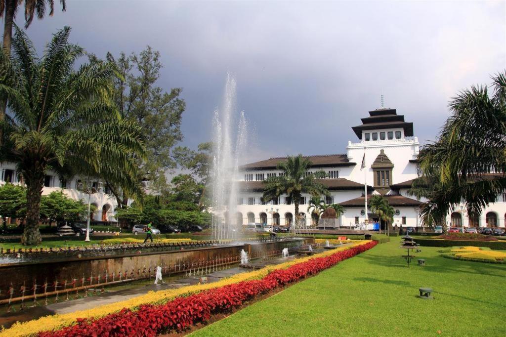 Tibera Hotel Bandung